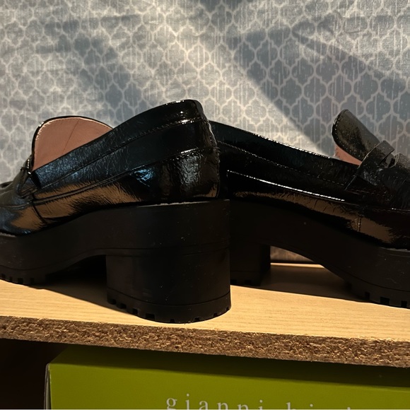 Gianni Bini AvivaTwo Patent Lug Sole Platform Loafers 🖤 - Picture 11 of 15